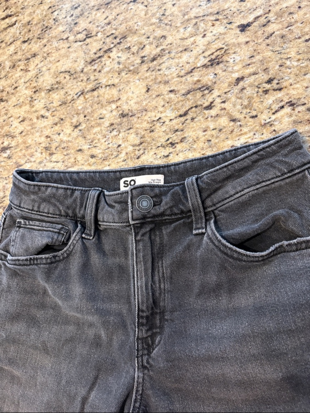 Women’s High Rise 90’s Straight Black Jeans Size 11 Juniors